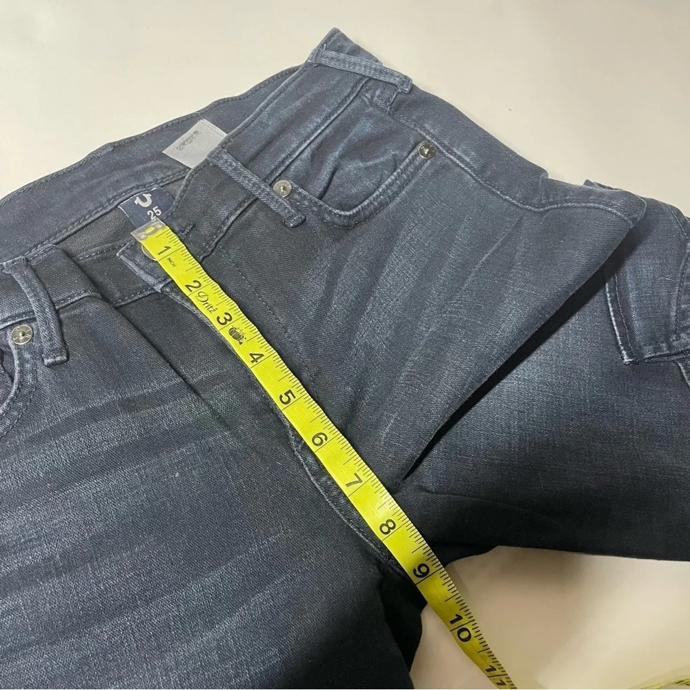 True Religion Halle Mid Rise Super Skinny Cargo Moto Jean Size 25 - Picture 16 of 16